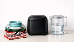 Lavastoviglie compatta da tavolo: vale la pena in cucina piccola? Consumi, rumore e programmi